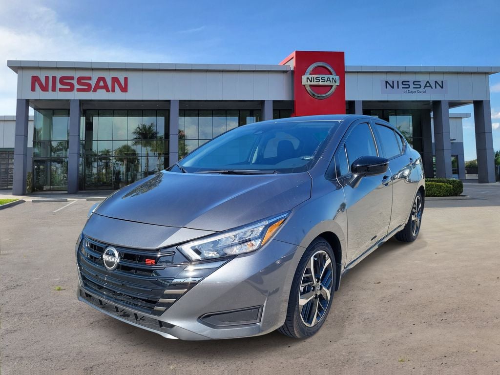 2025 Nissan Versa 1.6 SR