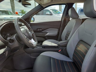 2021 Nissan Kicks SR