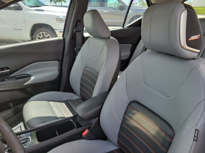 2021 Nissan Kicks SR