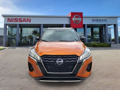 2023 Nissan Kicks SR