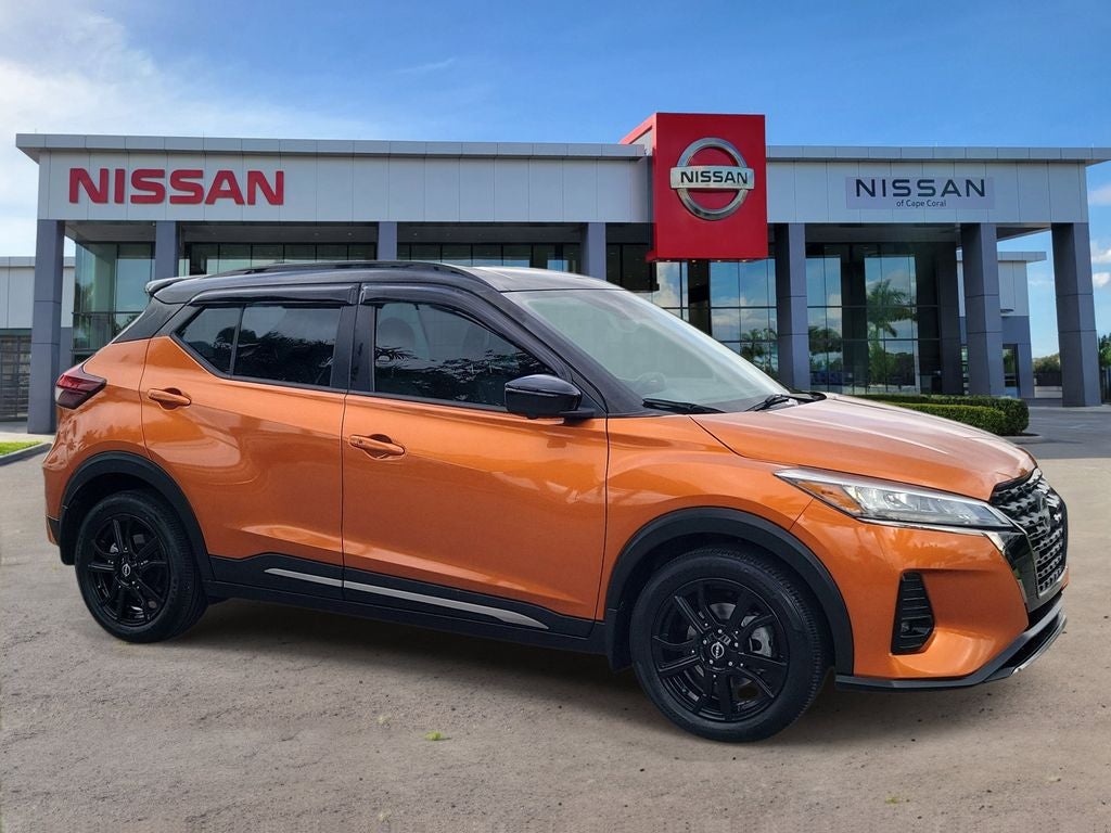 2023 Nissan Kicks SR