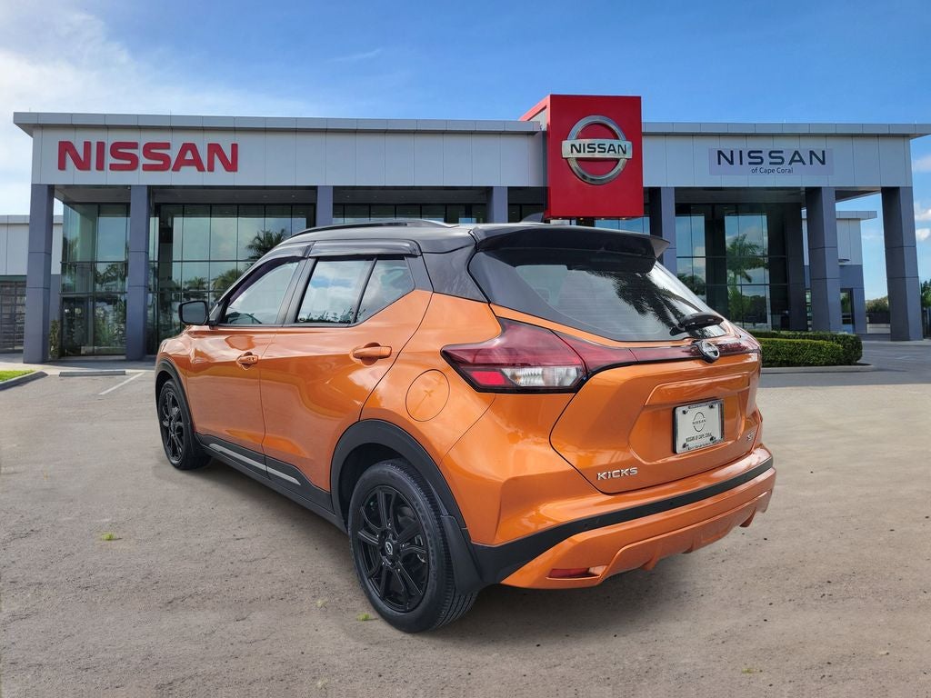 2023 Nissan Kicks SR