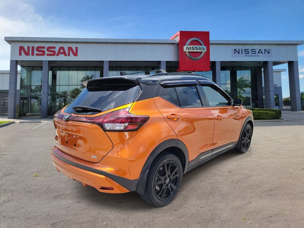 2023 Nissan Kicks SR