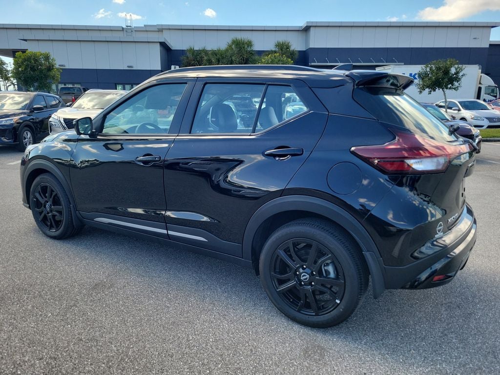 2024 Nissan Kicks SR