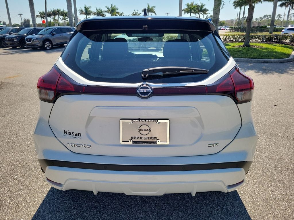 2024 Nissan Kicks SR