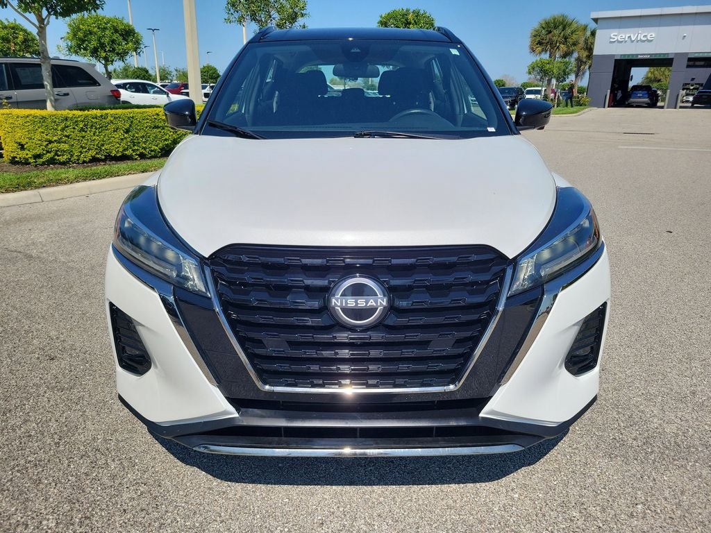 2024 Nissan Kicks SR