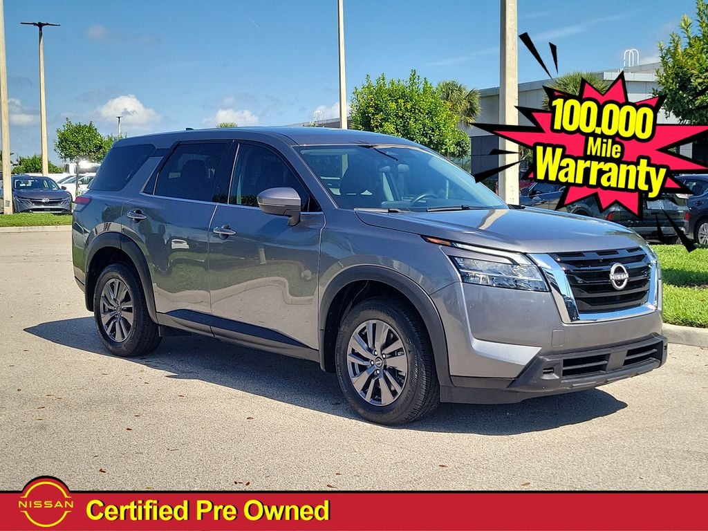 2022 Nissan Pathfinder S