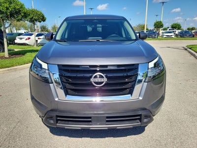 2022 Nissan Pathfinder S