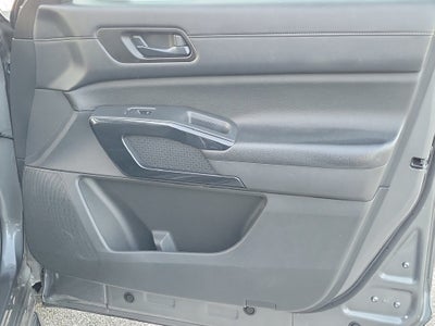 2024 Nissan Pathfinder S