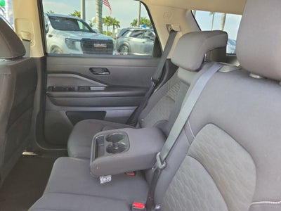 2023 Nissan Pathfinder SV