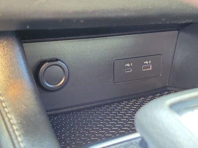 2023 Nissan Pathfinder SV