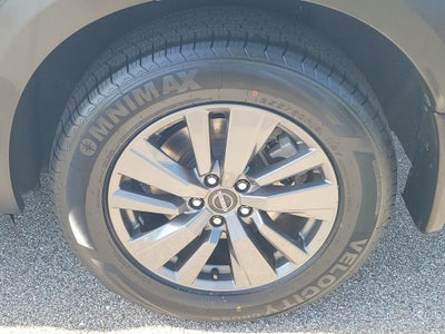 2023 Nissan Pathfinder SV