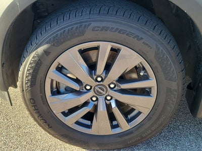 2023 Nissan Pathfinder SV