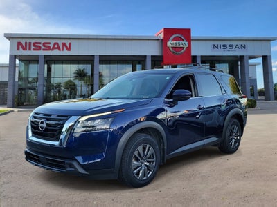 2024 Nissan Pathfinder SV