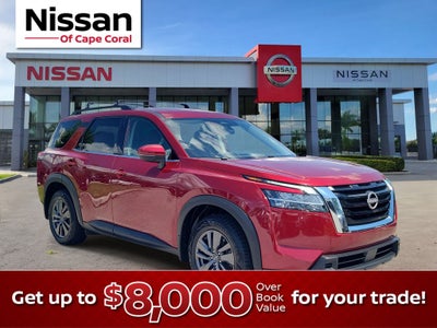 2022 Nissan Pathfinder SV