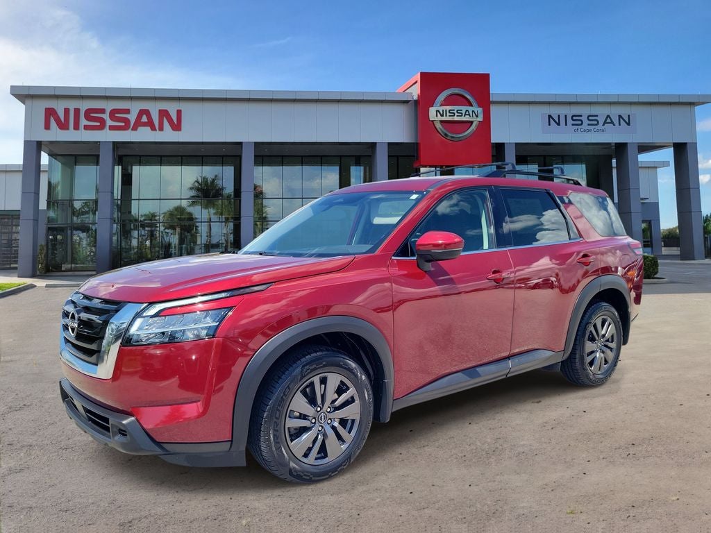 2022 Nissan Pathfinder SV