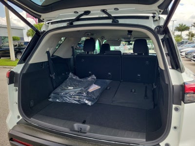 2026 Nissan Pathfinder SV