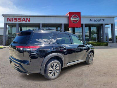 2026 Nissan Pathfinder SV