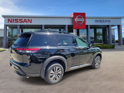 2026 Nissan Pathfinder SV