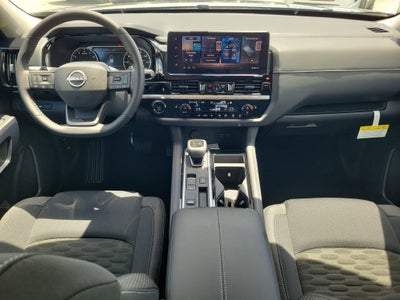 2026 Nissan Pathfinder SV