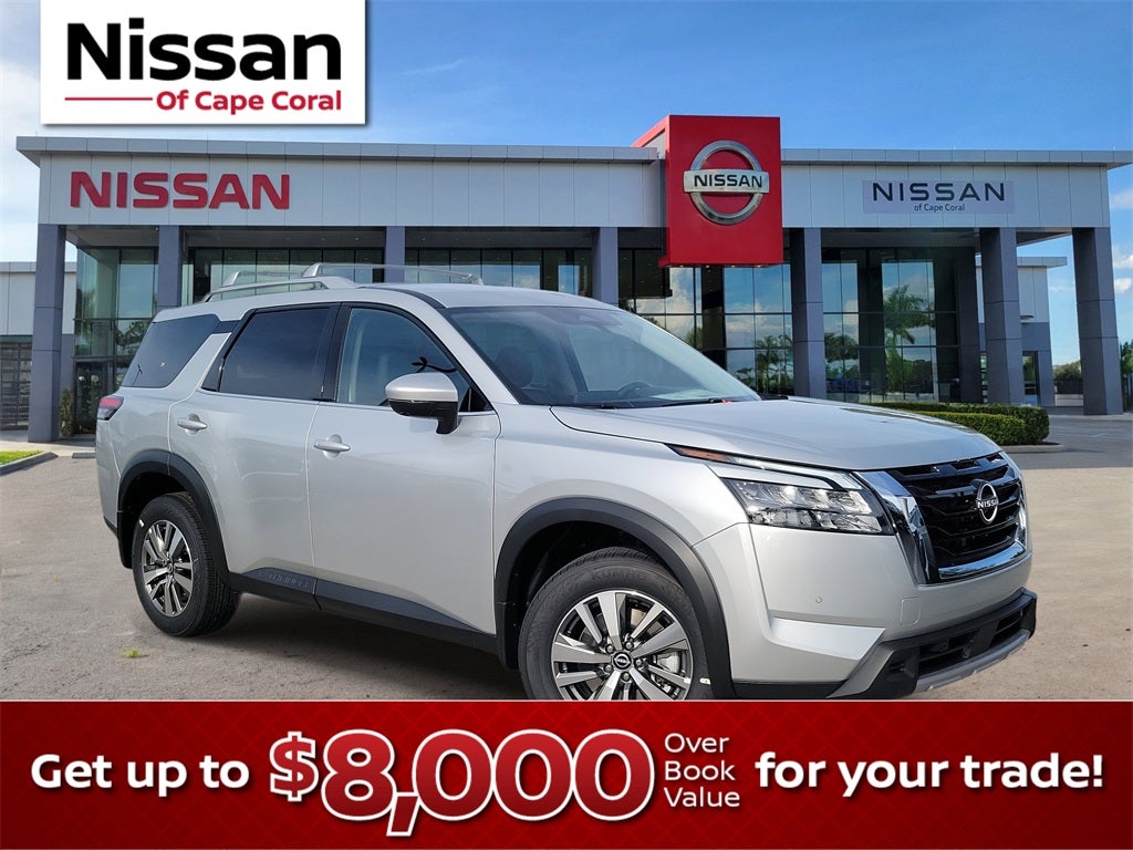 2025 Nissan Pathfinder SL