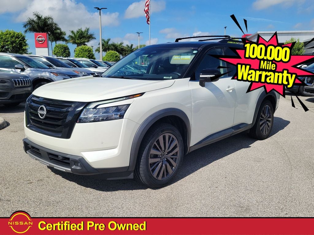 2023 Nissan Pathfinder SL