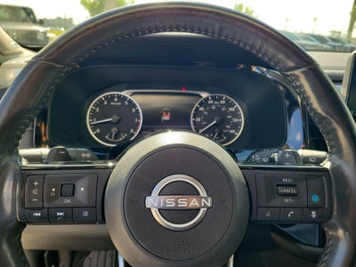 2023 Nissan Pathfinder SL
