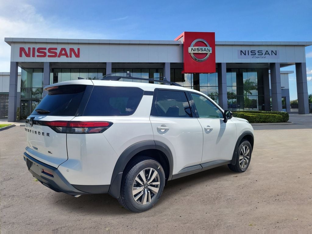 2026 Nissan Pathfinder SL