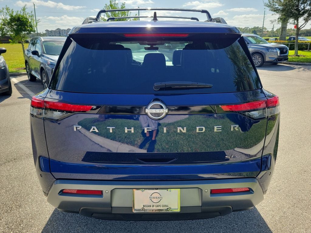 2026 Nissan Pathfinder SL