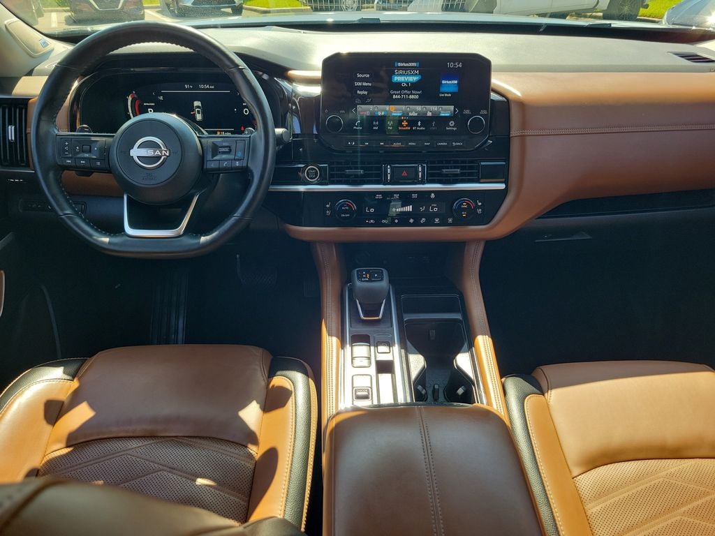 2023 Nissan Pathfinder Platinum