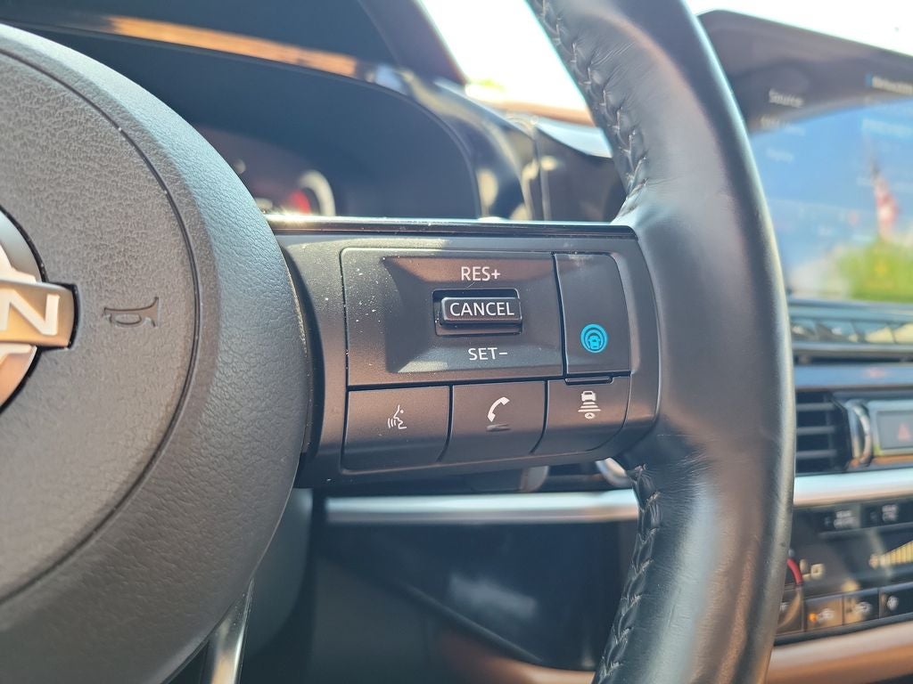 2023 Nissan Pathfinder Platinum