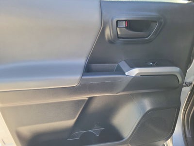 2017 Toyota Tacoma SR5 V6