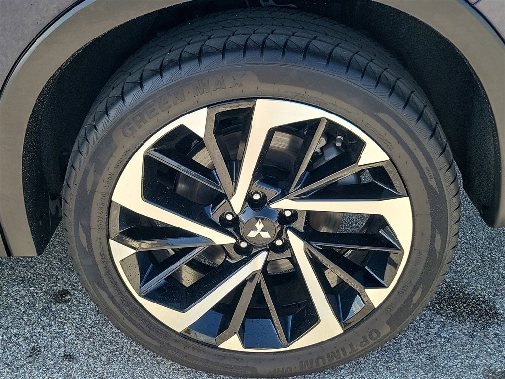 2024 Mitsubishi Outlander SE Black Edition