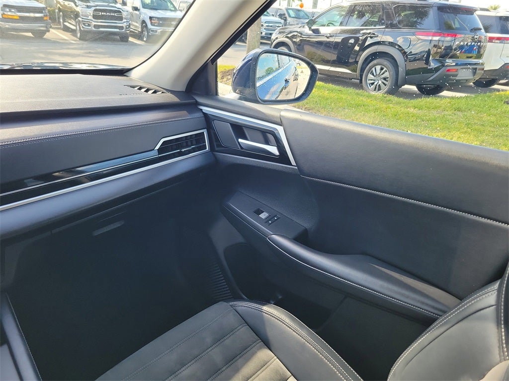 2024 Mitsubishi Outlander SE Black Edition