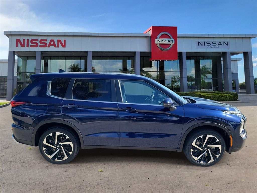 2024 Mitsubishi Outlander SE Black Edition