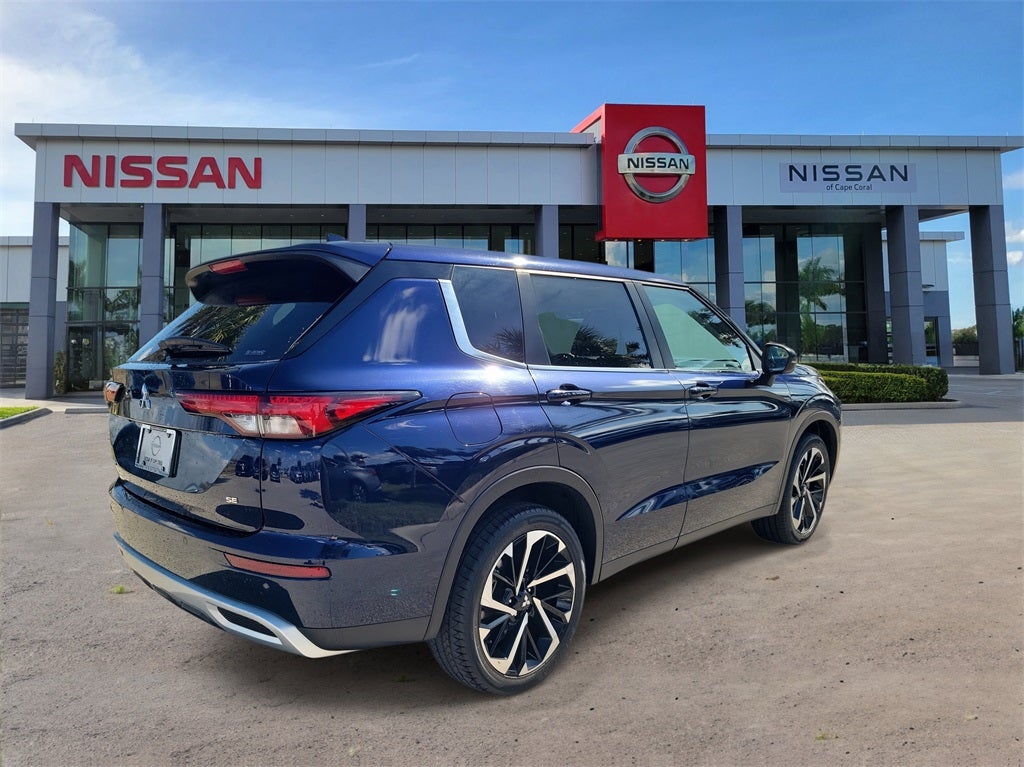 2024 Mitsubishi Outlander SE Black Edition