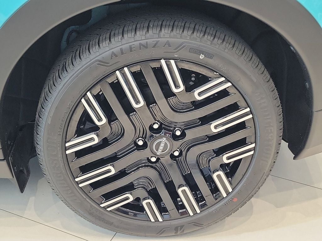 2026 Nissan Leaf PLATINUM+