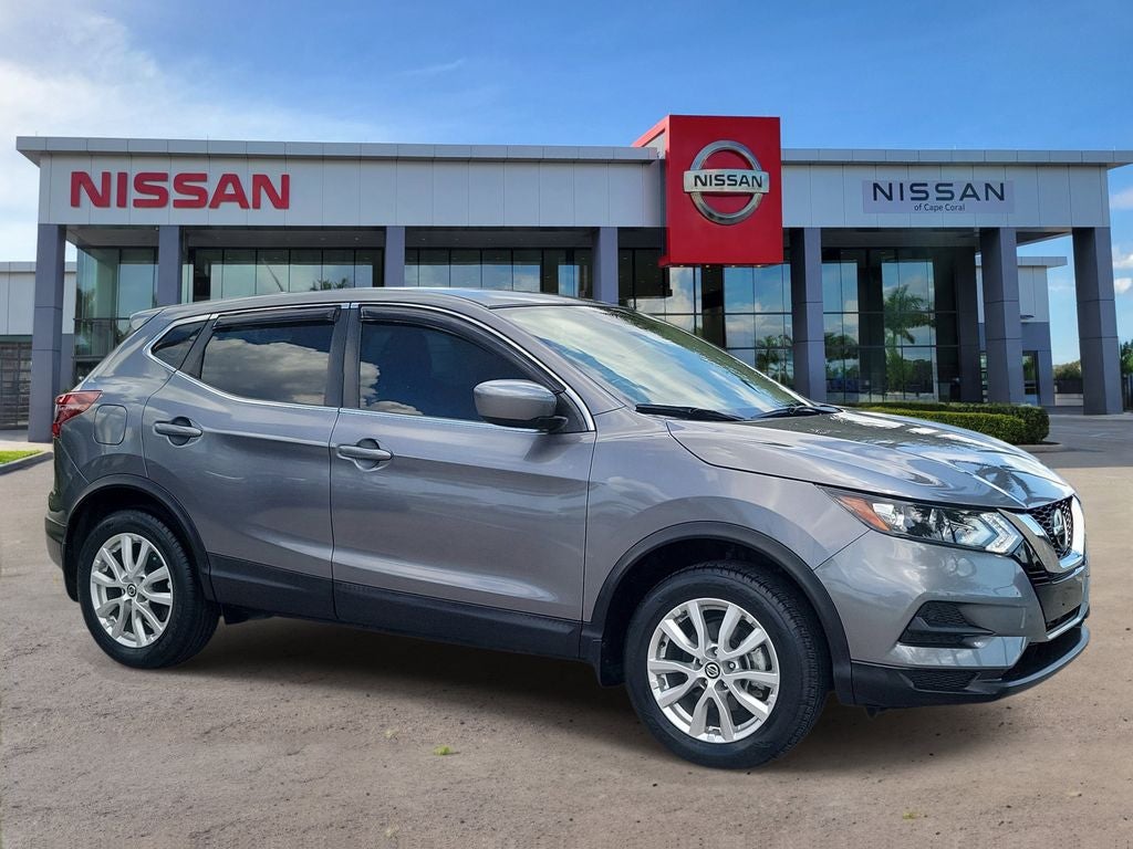 2022 Nissan Rogue Sport S