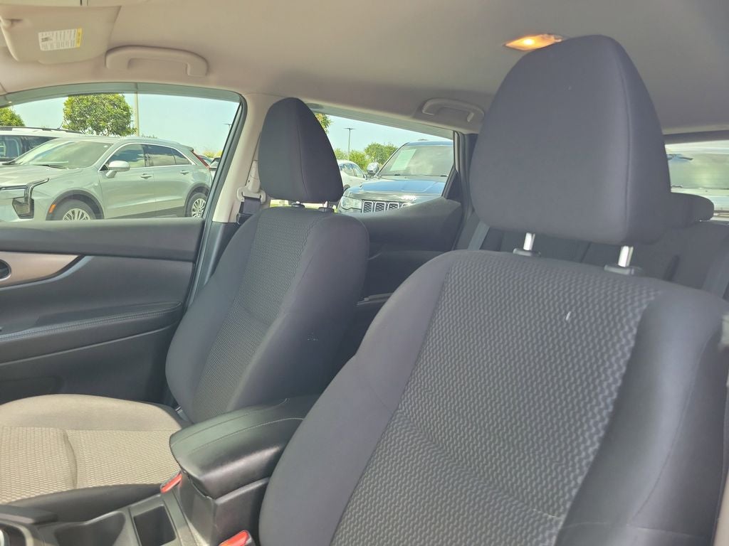 2022 Nissan Rogue Sport S