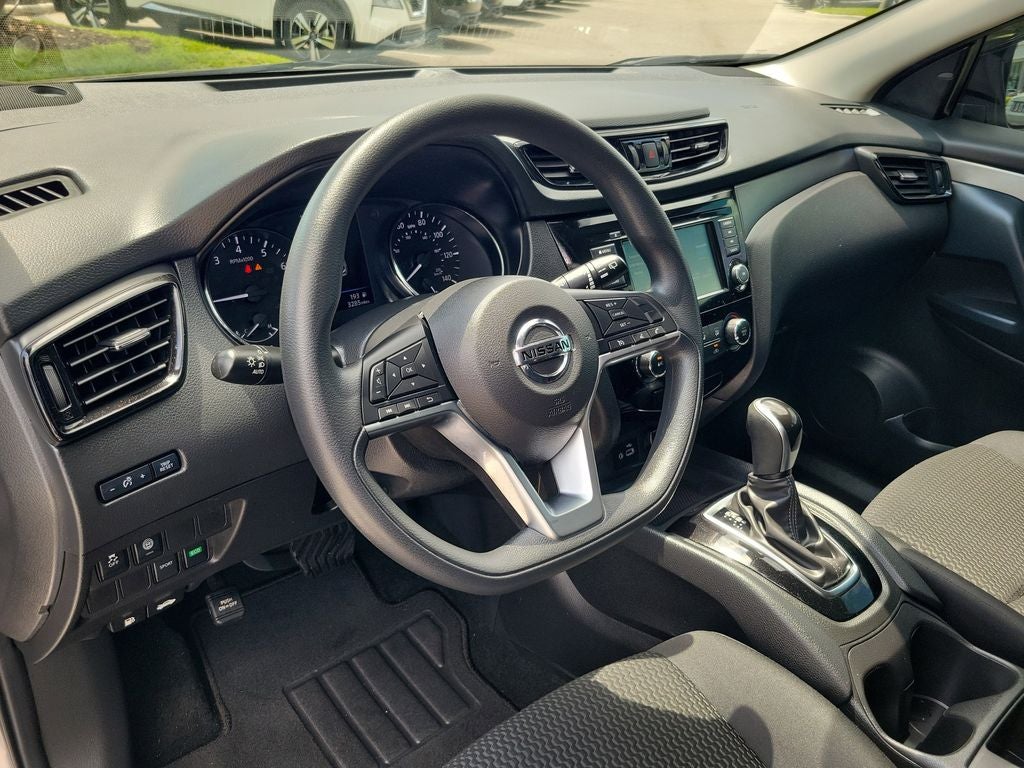 2022 Nissan Rogue Sport S