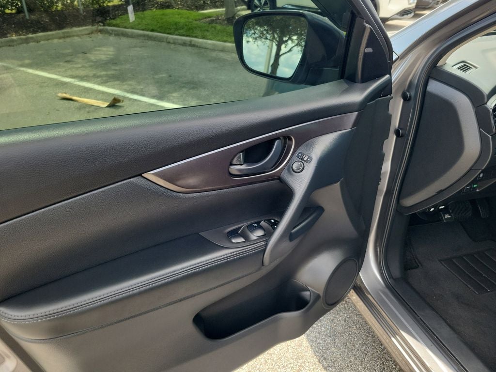 2022 Nissan Rogue Sport S