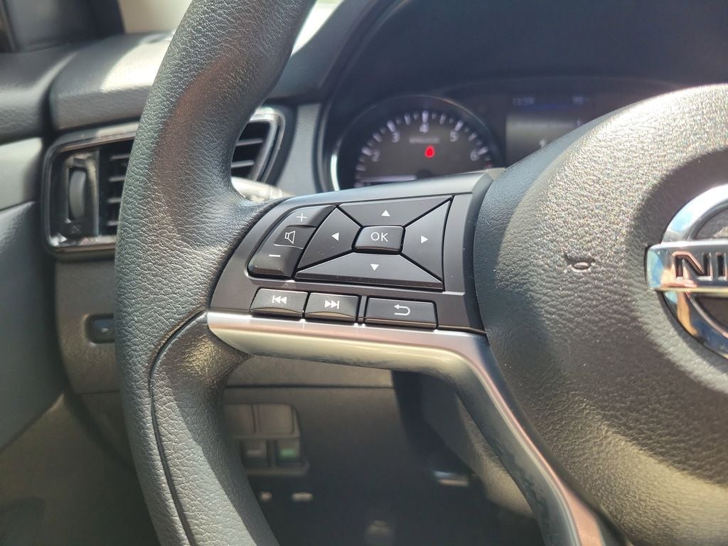 2022 Nissan Rogue Sport S