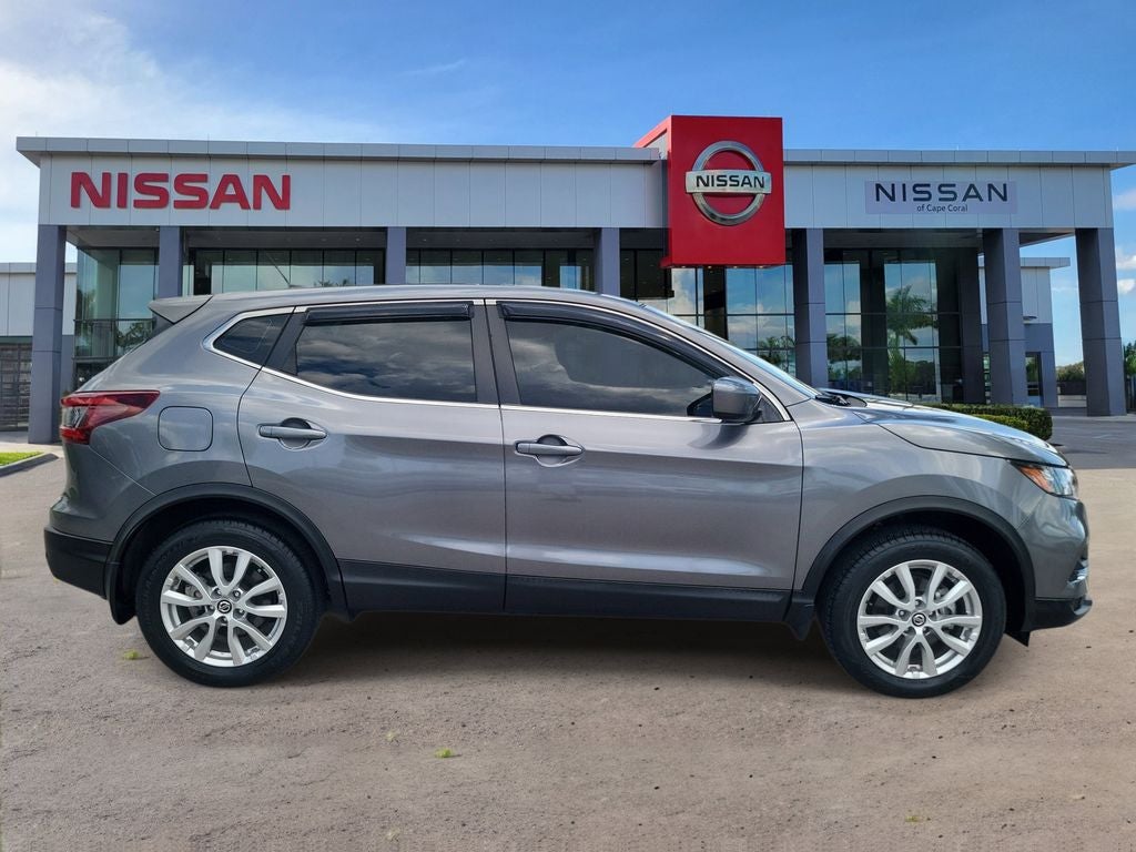2022 Nissan Rogue Sport S