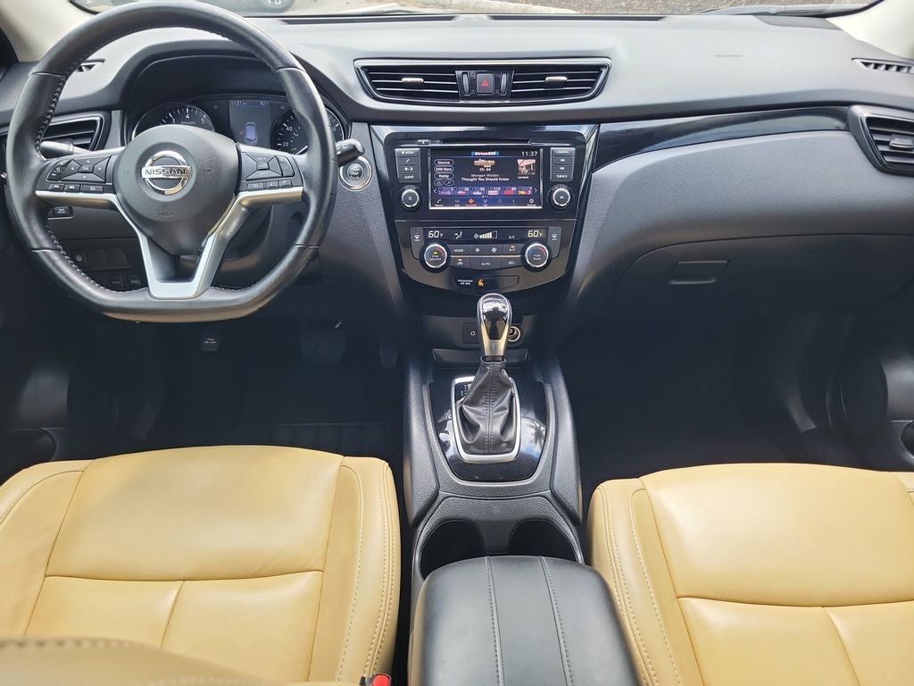 2022 Nissan Rogue Sport SV