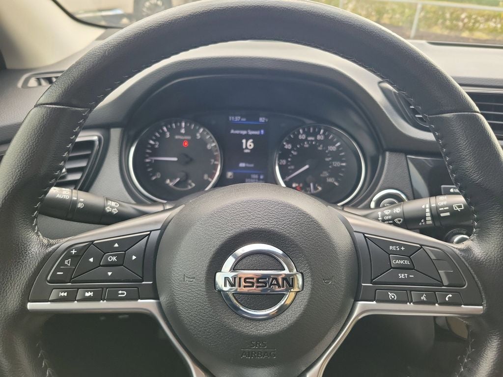 2022 Nissan Rogue Sport SV