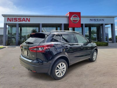 2022 Nissan Rogue Sport SV