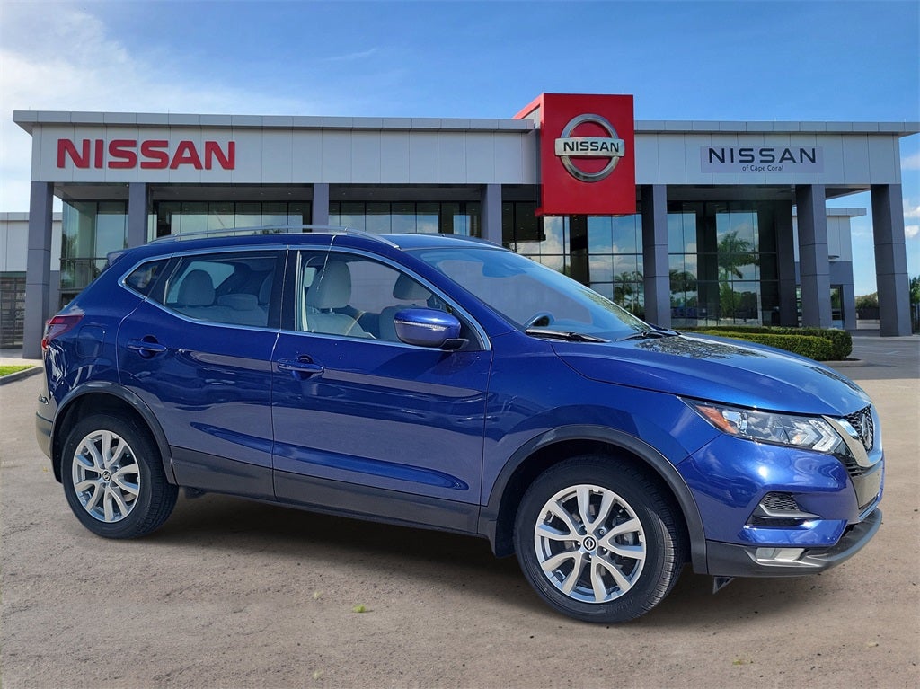 2022 Nissan Rogue Sport SV