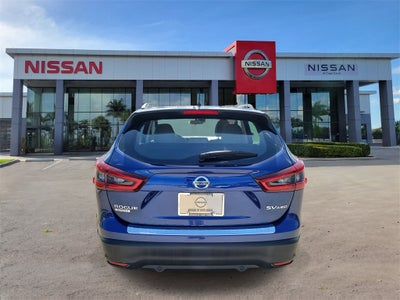 2022 Nissan Rogue Sport SV