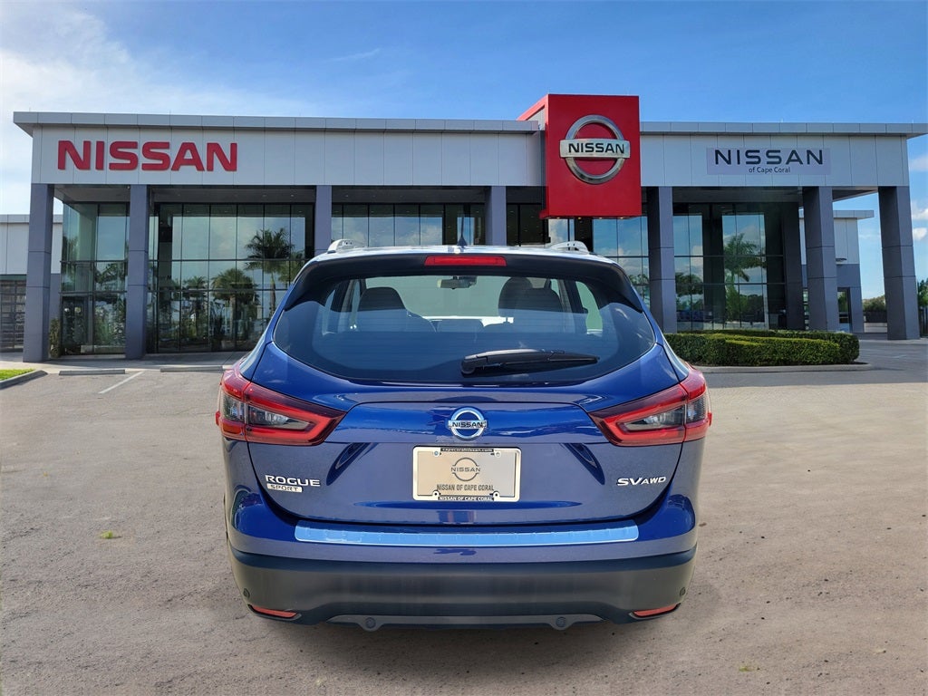 2022 Nissan Rogue Sport SV
