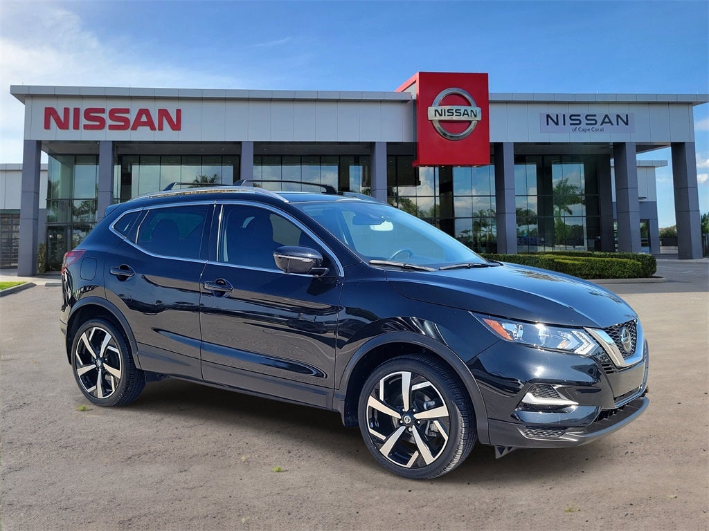 2022 Nissan Rogue Sport SL
